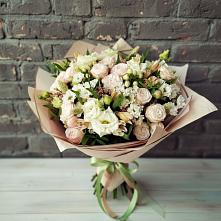 Букет цветов из:  Альстромерии, Розы и Хризантемы в Бегуницы