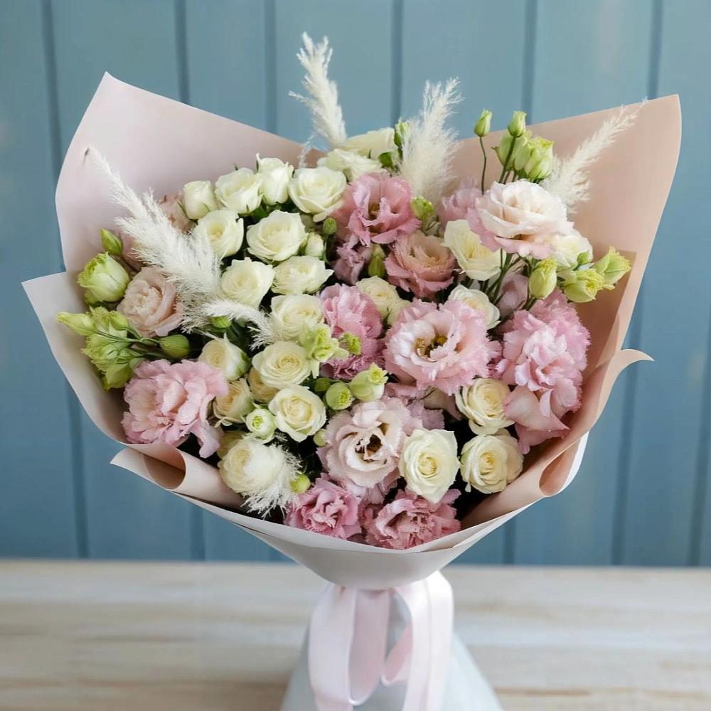 Букет цветов из: Альстромерии и Розы в Бегуницы