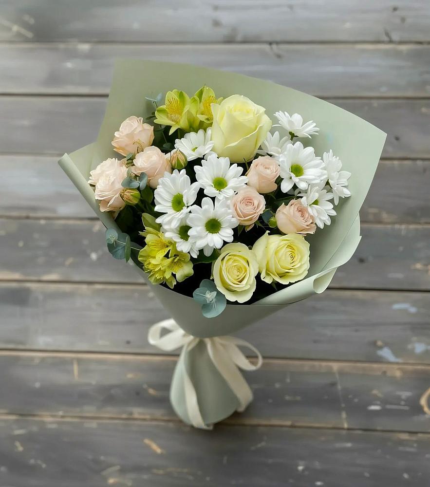 Букет цветов из: Альстромерии, Розы и Хризантемы в Бегуницы