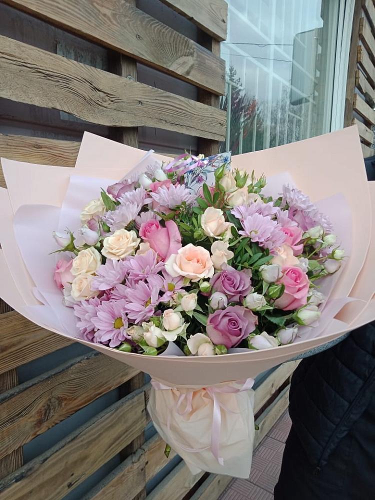 Букет цветов из: Розы и Хризантемы в Бегуницы