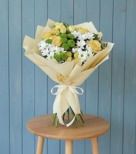 Букет цветов из:  Хризантемы и Розы в Бегуницы